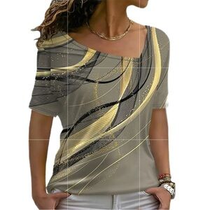 Women’s Stylish Short Sleeve Knit Top in Black and Gold - Size XL - NWT